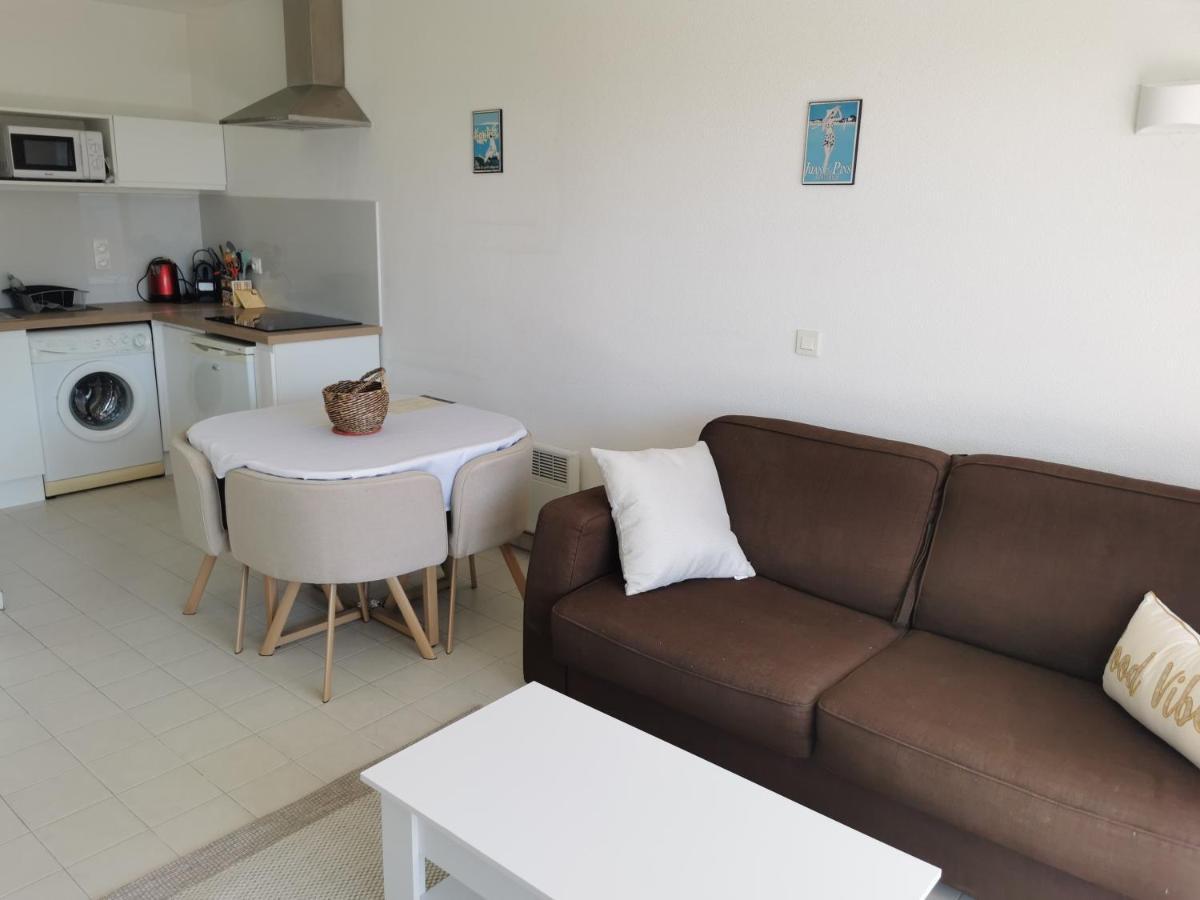 Antibes Les Pins 2 Pieces Vue Mer Piscine Parking Daire Dış mekan fotoğraf